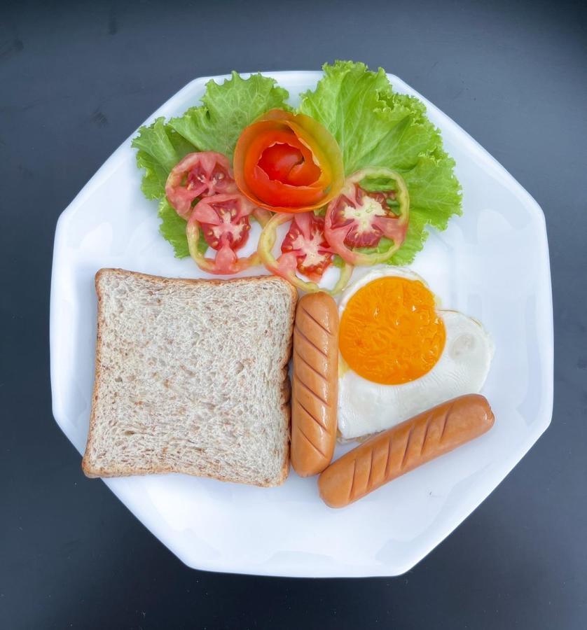Tj Boutique Hotel Uthai Thani Dış mekan fotoğraf